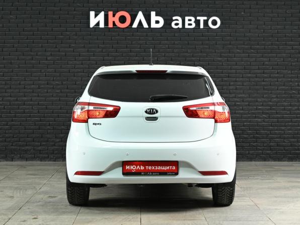 Kia Rio III с пробегом 2014 года, цена 1 150 000 рублей, 100880 км, хэтчбек, Автокод Объявления