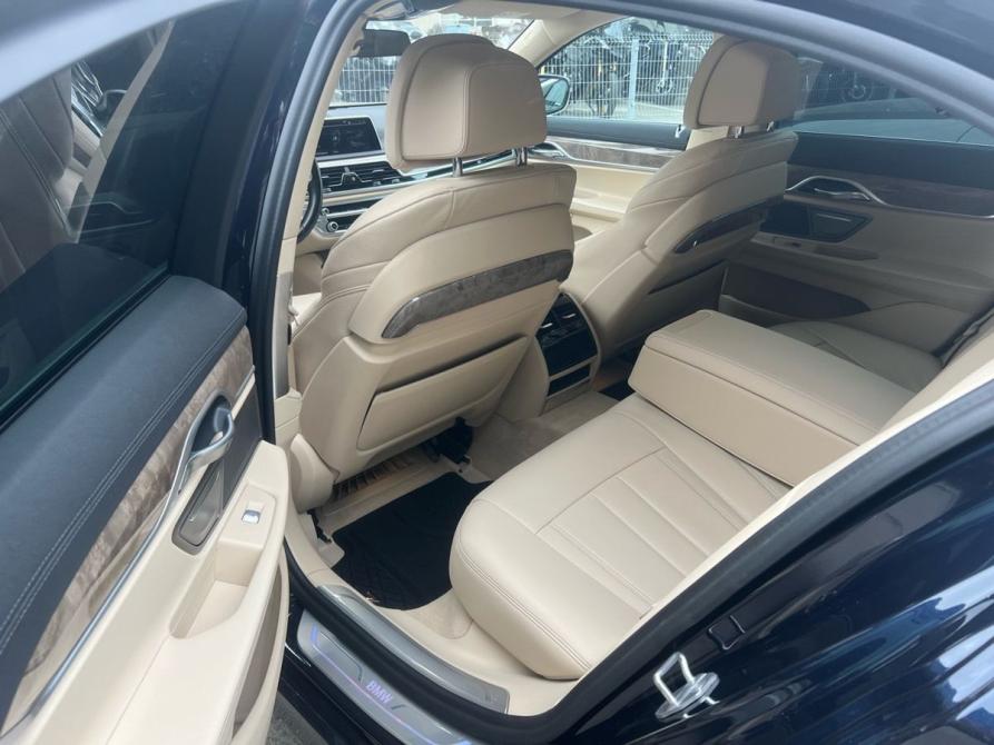 BMW 7 серии VI (G11/G12) Рестайлинг Москва  - изображение 8
