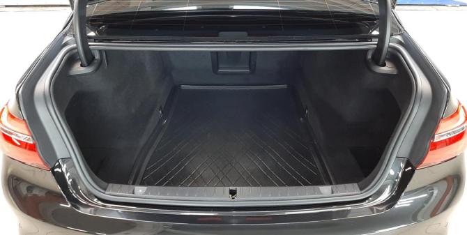 BMW 7 серии VI (G11/G12) с пробегом 2017 года, цена 3 399 000 рублей, 203093 км, седан, Автокод Объявления