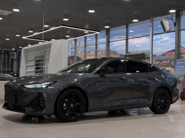 Changan UNI-V I с пробегом 2023 года, цена 2 249 900 рублей, 60000 км, лифтбек, Автокод Объявления