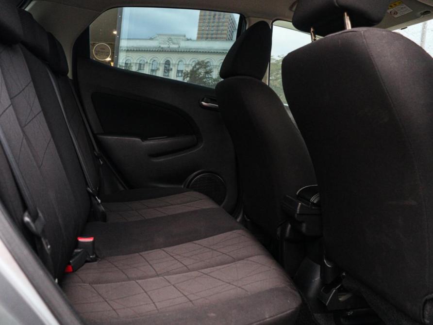 Mazda Demio III (DE) Москва  - изображение 8
