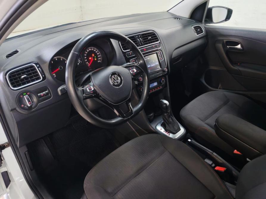 Volkswagen Polo V Рестайлинг Астрахань  - изображение 17