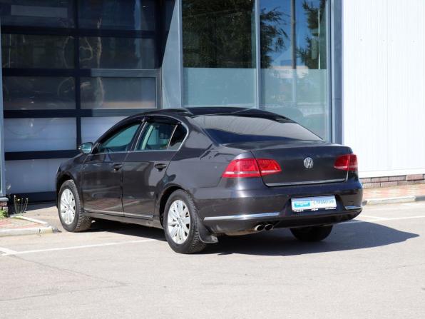 Volkswagen Passat B7 с пробегом 2011 года, цена 685 000 рублей, 290000 км, седан, Автокод Объявления