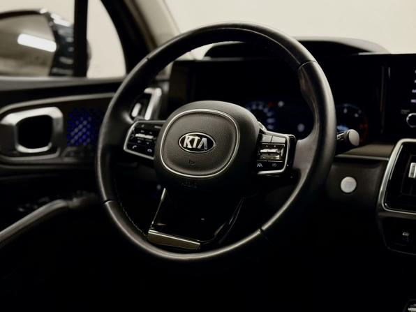 Kia Sorento IV с пробегом 2021 года, цена 4 210 000 рублей, 45605 км, внедорожник, Автокод Объявления
