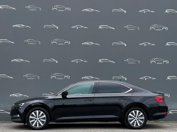 Skoda Superb III Рестайлинг с пробегом 2020 года, цена 1 937 700 рублей, 265226 км, лифтбек, Автокод Объявления