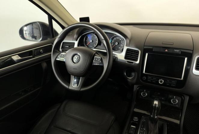 Volkswagen Touareg II с пробегом 2012 года, цена 1 990 000 рублей, 177307 км, внедорожник, Автокод Объявления