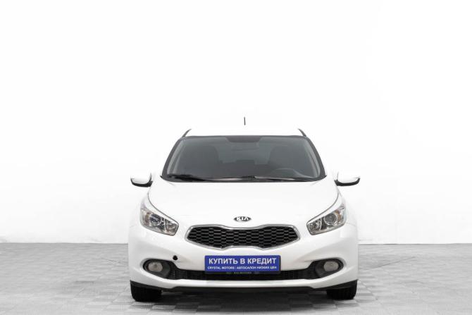Kia Ceed II с пробегом 2013 года, цена 849 000 рублей, 140000 км, хэтчбек, Автокод Объявления