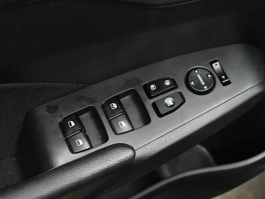 Hyundai Solaris II Екатеринбург  - изображение 13