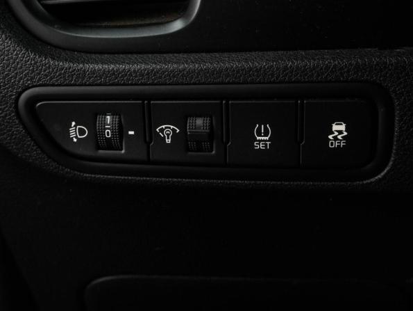 Kia Rio IV с пробегом 2017 года, цена 1 199 000 рублей, 76198 км, седан, Автокод Объявления