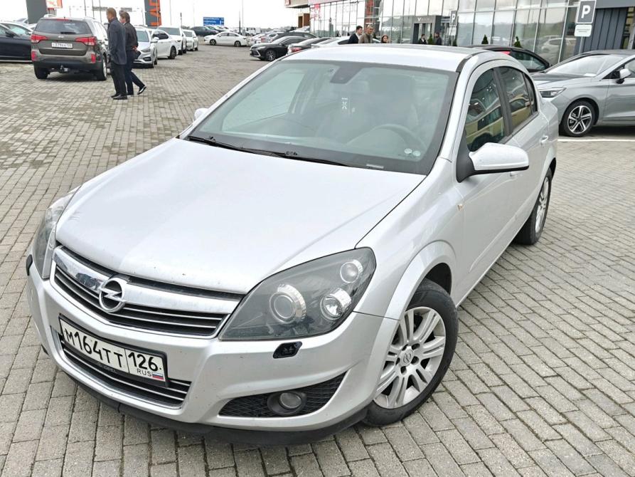 Opel Astra H Рестайлинг Минеральные Воды  - изображение 1