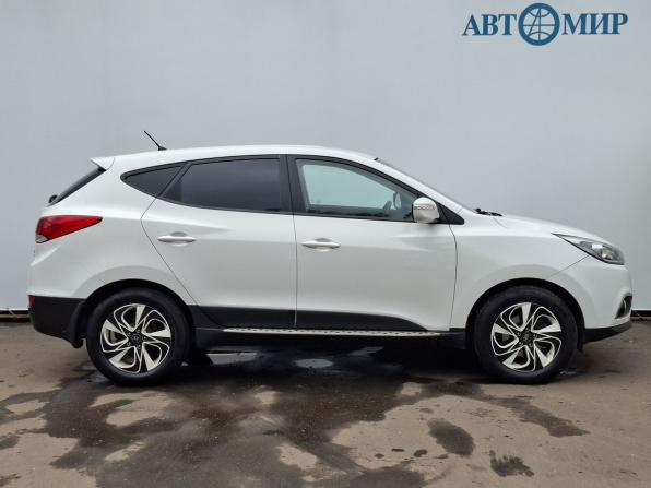 Hyundai ix35 I Рестайлинг с пробегом 2014 года, цена 1 230 000 рублей, 211221 км, внедорожник, Автокод Объявления