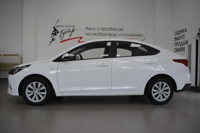 Hyundai Solaris II Рестайлинг с пробегом 2021 года, цена 1 589 000 рублей, 92000 км, седан, Автокод Объявления