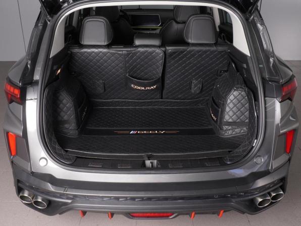 Geely Coolray I Рестайлинг с пробегом 2023 года, цена 2 099 000 рублей, 46821 км, внедорожник, Автокод Объявления