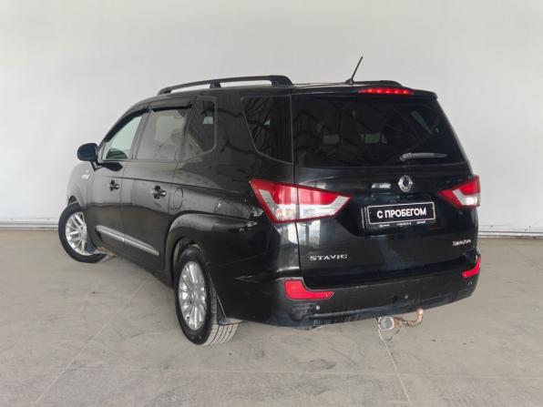 SsangYong Stavic с пробегом 2013 года, цена 1 295 000 рублей, 207000 км, минивэн, Автокод Объявления