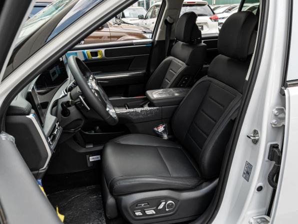 Hyundai Santa Fe V (MX5) с пробегом 2026 года, цена 5 630 000 рублей, 35 км, внедорожник, Автокод Объявления