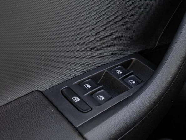 Volkswagen Polo VI с пробегом 2021 года, цена 1 610 000 рублей, 69920 км, лифтбек, Автокод Объявления