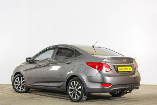 Hyundai Solaris I с пробегом 2013 года, цена 899 000 рублей, 229000 км, седан, Автокод Объявления