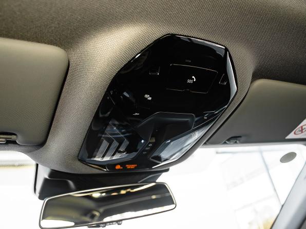 BMW 5 серии VIII (G60/G61/G68) с пробегом 2025 года, цена 8 690 000 рублей, 16 км, седан, Автокод Объявления