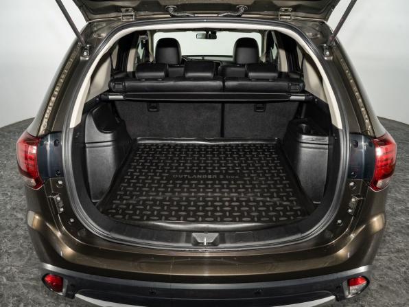 Mitsubishi Outlander III Рестайлинг 2 с пробегом 2016 года, цена 1 900 000 рублей, 187878 км, внедорожник, Автокод Объявления