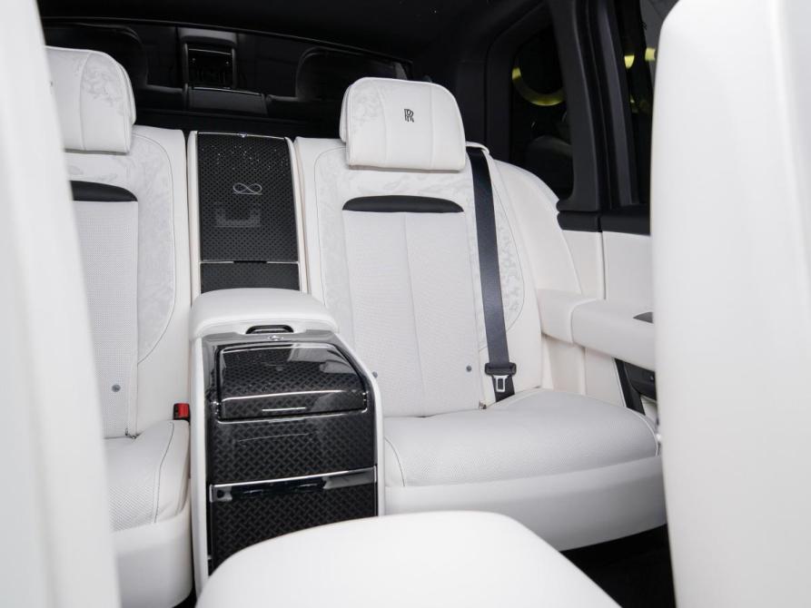 Rolls-Royce Cullinan I Рестайлинг Москва  - изображение 37
