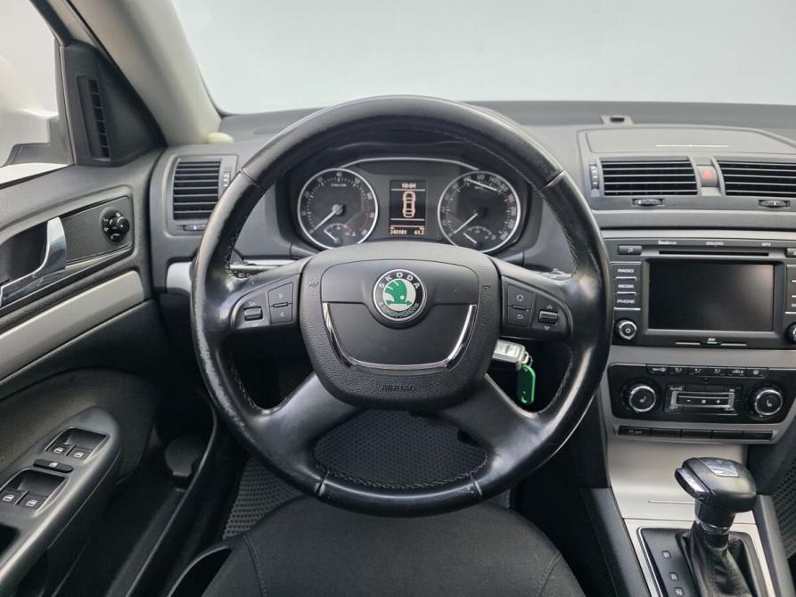 Skoda Octavia II (A5) Рестайлинг Москва  - изображение 12