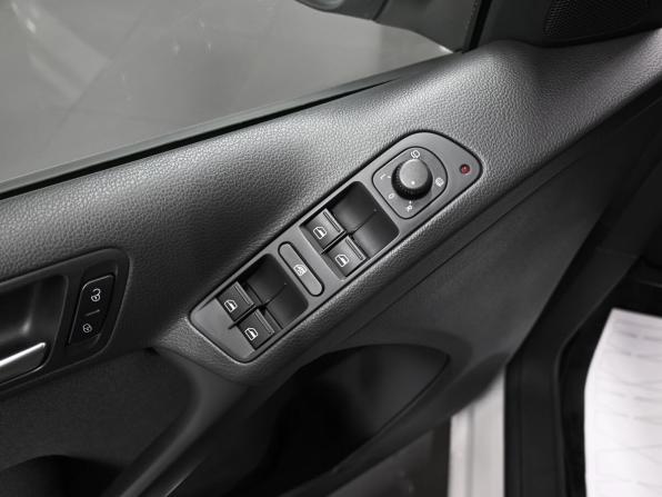 Volkswagen Tiguan I Рестайлинг с пробегом 2012 года, цена 1 490 000 рублей, 123659 км, внедорожник, Автокод Объявления