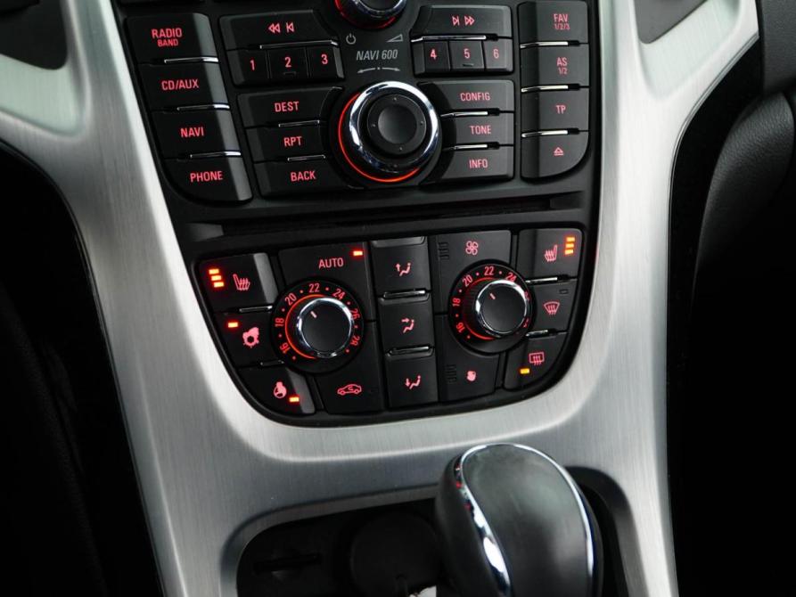 Opel Astra J Рестайлинг Москва  - изображение 13