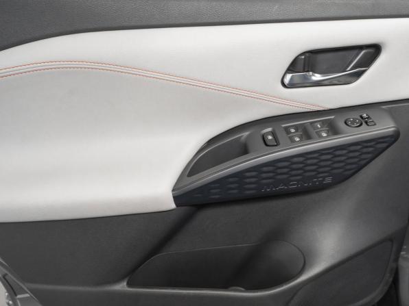 Nissan Magnite I Рестайлинг с пробегом 2025 года, цена 2 280 000 рублей, 13 км, внедорожник, Автокод Объявления