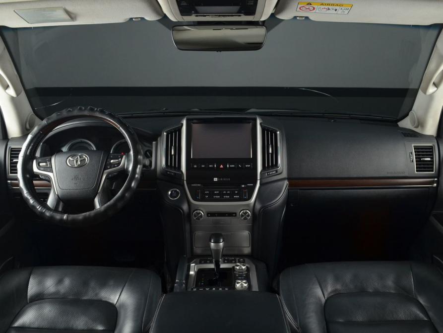 Toyota Land Cruiser 200 Series Рестайлинг 2 Кемерово  - изображение 7