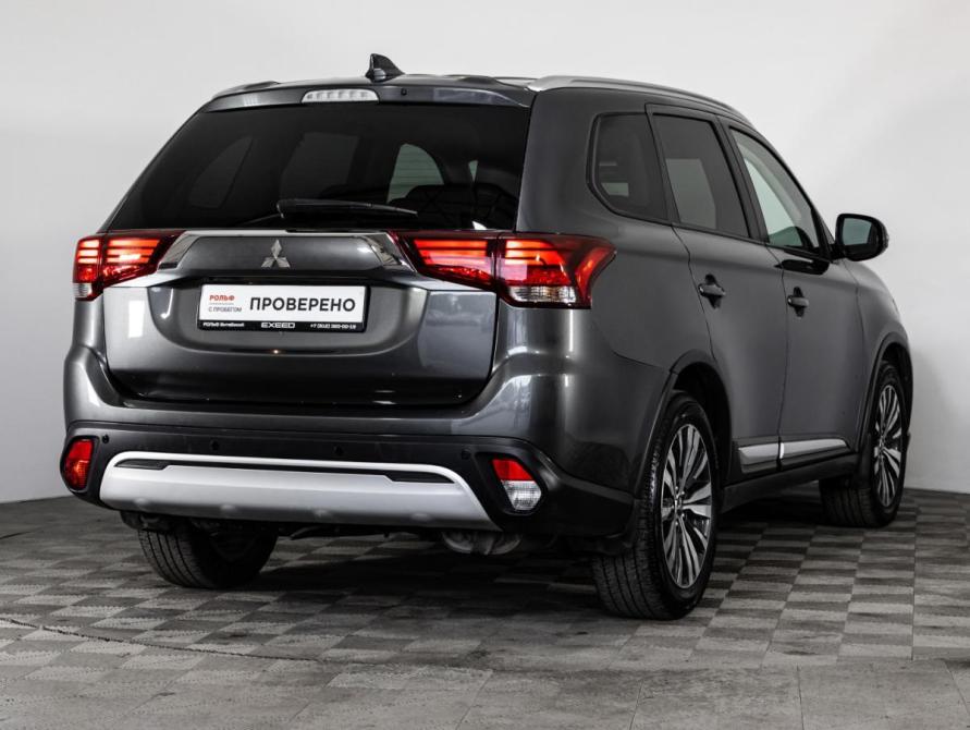 Mitsubishi Outlander III Рестайлинг 3 Санкт-Петербург  - изображение 6