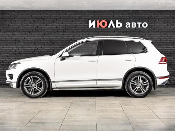 Volkswagen Touareg II Рестайлинг с пробегом 2016 года, цена 3 050 000 рублей, 237179 км, внедорожник, Автокод Объявления