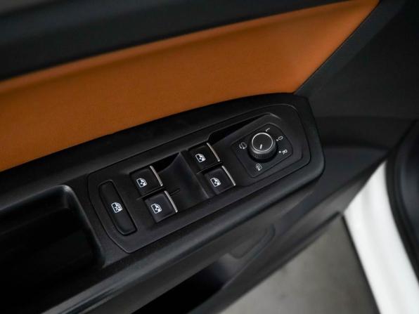 Volkswagen Teramont I с пробегом 2019 года, цена 3 649 088 рублей, 111693 км, внедорожник, Автокод Объявления