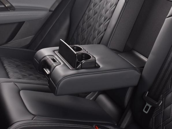 Audi Q5 III с пробегом 2026 года, цена 6 299 995 рублей, 32 км, внедорожник, Автокод Объявления