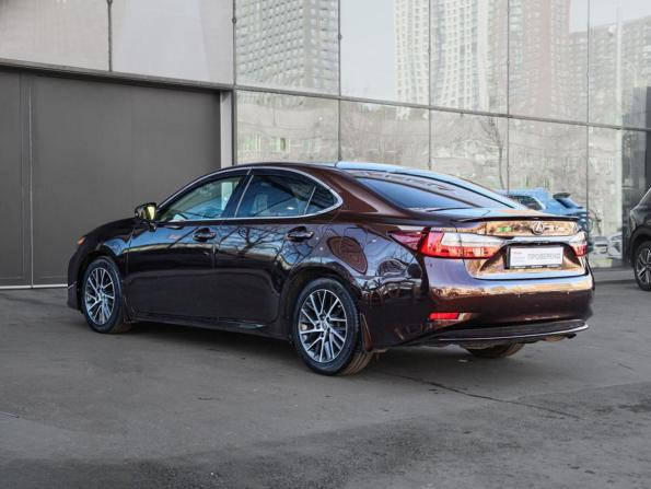 Lexus ES VI Рестайлинг с пробегом 2015 года, цена 2 440 000 рублей, 132700 км, седан, Автокод Объявления
