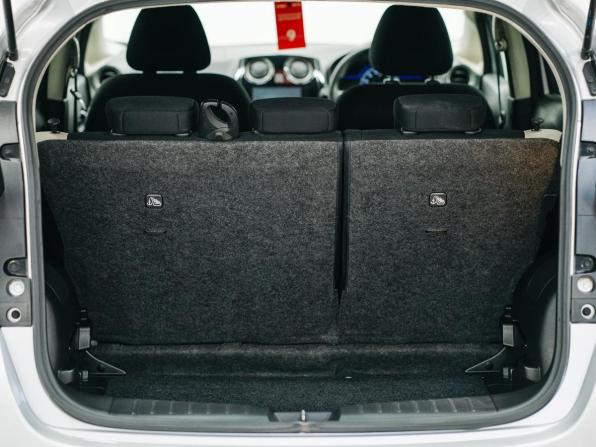 Nissan Note II Рестайлинг с пробегом 2018 года, цена 1 050 000 рублей, 153527 км, хэтчбек, Автокод Объявления