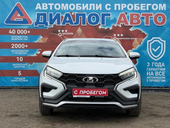 Lada (ВАЗ) Vesta I Рестайлинг (NG) с пробегом 2023 года, цена 1 300 000 рублей, 53176 км, седан, Автокод Объявления
