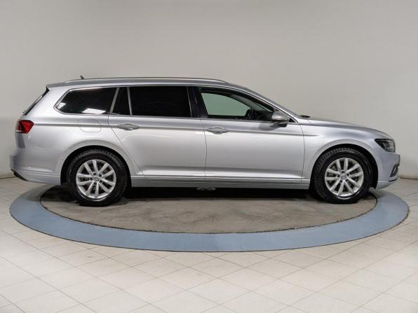 Volkswagen Passat B8 Рестайлинг с пробегом 2020 года, цена 2 320 000 рублей, 144000 км, универсал, Автокод Объявления