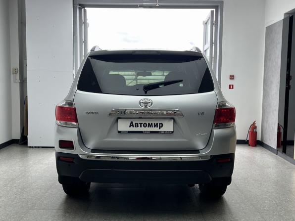 Toyota Highlander II (XU40) Рестайлинг с пробегом 2012 года, цена 2 070 000 рублей, 217000 км, внедорожник, Автокод Объявления