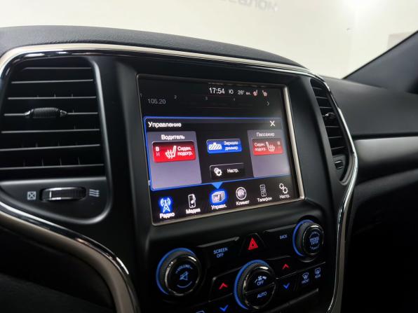 Jeep Grand Cherokee IV (WK2) Рестайлинг с пробегом 2014 года, цена 2 850 000 рублей, 127590 км, внедорожник, Автокод Объявления