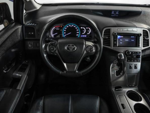 Toyota Venza I Рестайлинг с пробегом 2014 года, цена 1 699 000 рублей, 331259 км, внедорожник, Автокод Объявления