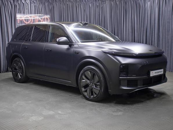 Li Auto (Lixiang) L9 I с пробегом 2023 года, цена 6 798 000 рублей, 33162 км, внедорожник, Автокод Объявления