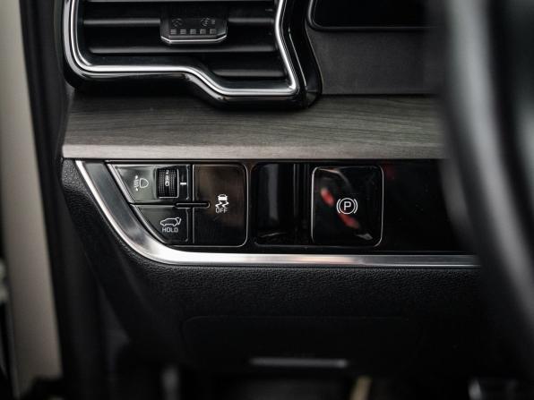 Kia Sportage V с пробегом 2022 года, цена 3 555 500 рублей, 69887 км, внедорожник, Автокод Объявления