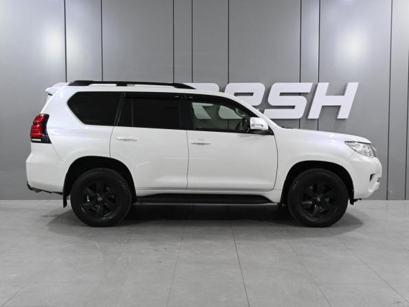 Toyota Land Cruiser Prado 150 Series Рестайлинг 2 с пробегом 2019 года, цена 4 699 000 рублей, 195906 км, внедорожник, Автокод Объявления