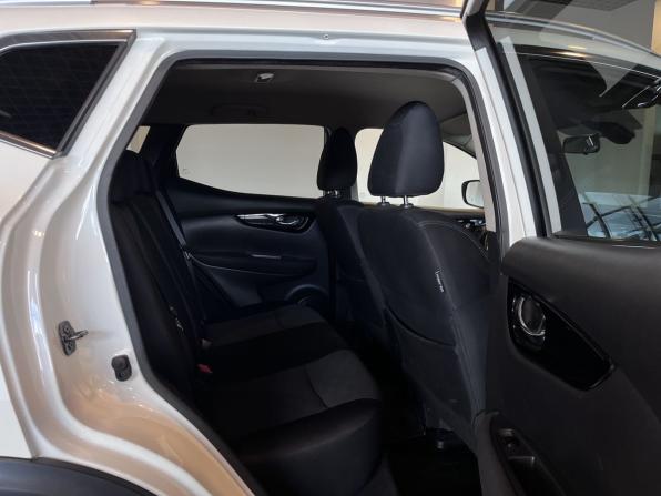 Nissan Qashqai II с пробегом 2018 года, цена 1 720 000 рублей, 164328 км, внедорожник, Автокод Объявления