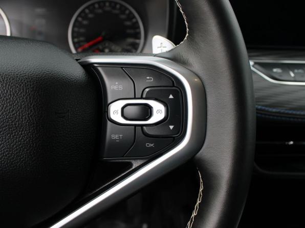 Haval Jolion I Рестайлинг с пробегом 2024 года, цена 2 239 000 рублей, 25066 км, внедорожник, Автокод Объявления