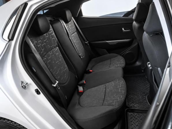 Kia Rio III Рестайлинг с пробегом 2015 года, цена 969 000 рублей, 167610 км, седан, Автокод Объявления