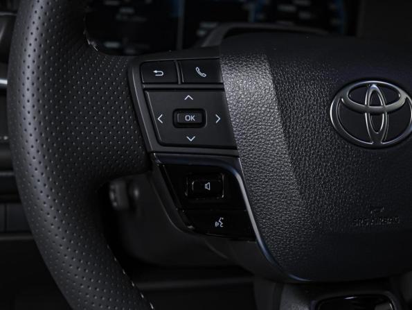 Toyota Camry IX (XV80) China Market с пробегом 2026 года, цена 4 280 000 рублей, 153 км, седан, Автокод Объявления