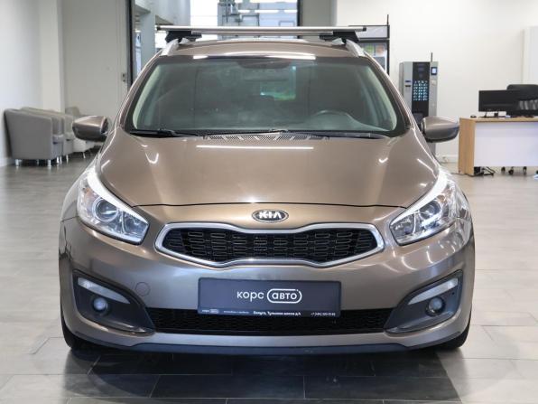 Kia Ceed II Рестайлинг с пробегом 2017 года, цена 985 000 рублей, 191026 км, универсал, Автокод Объявления
