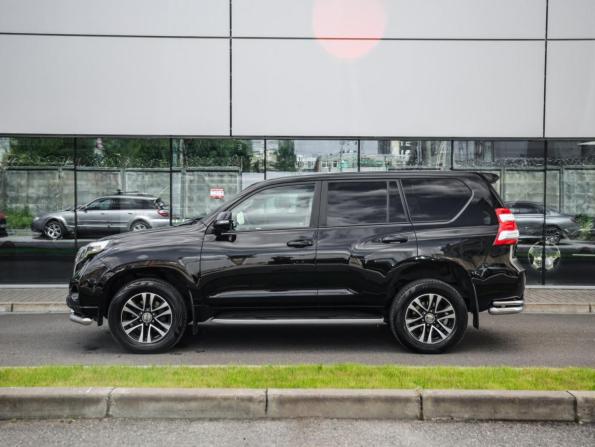 Toyota Land Cruiser Prado 150 Series Рестайлинг 1 с пробегом 2014 года, цена 3 399 000 рублей, 186949 км, внедорожник, Автокод Объявления