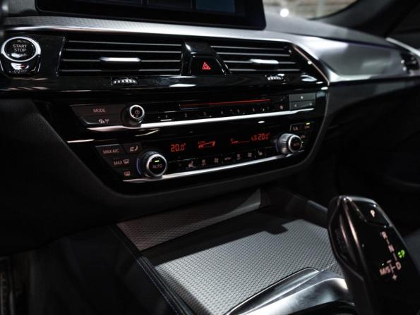 BMW 5 серии VII (G30/G31/G38) с пробегом 2018 года, цена 3 199 700 рублей, 144740 км, седан, Автокод Объявления